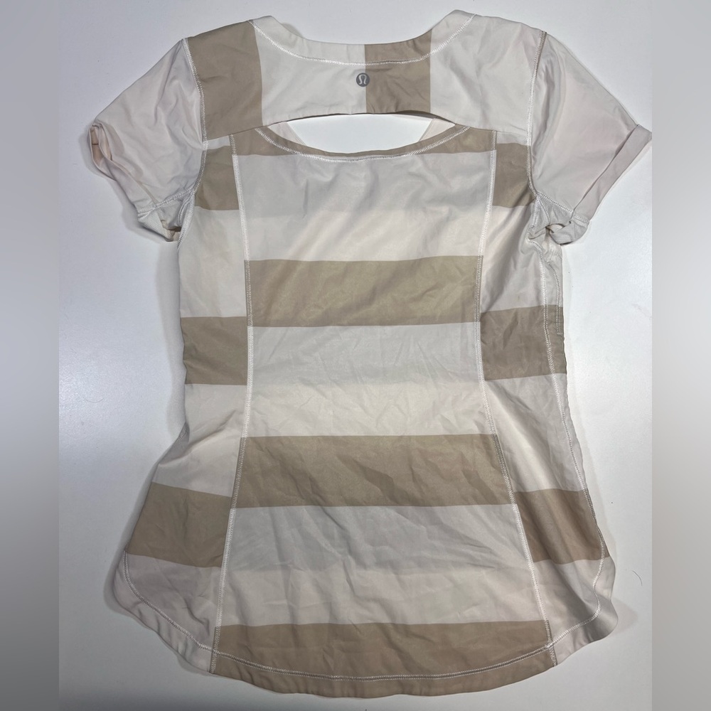 Lululemon Lightened Up Short Sleeve Stroll Stripe T-Shirt Cashew White Size S
